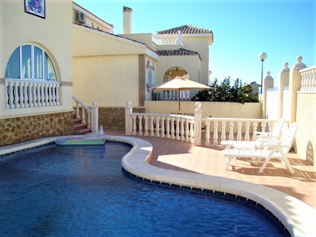 MONTE Y MAR – BEAUTIFUL VILLA WITH PRIVATE POOL AND VIEWS