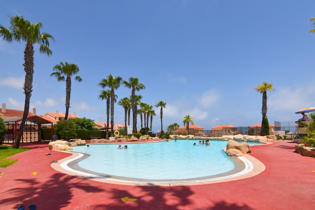 BRISAS DEL FARO – SPACIOUS 3 BEDROOM TOWNHOUSE IN PRIVATE COMPLEX